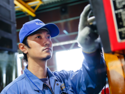 仕事中のスタッフ